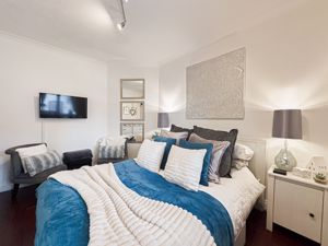 Photo 13- click for photo gallery